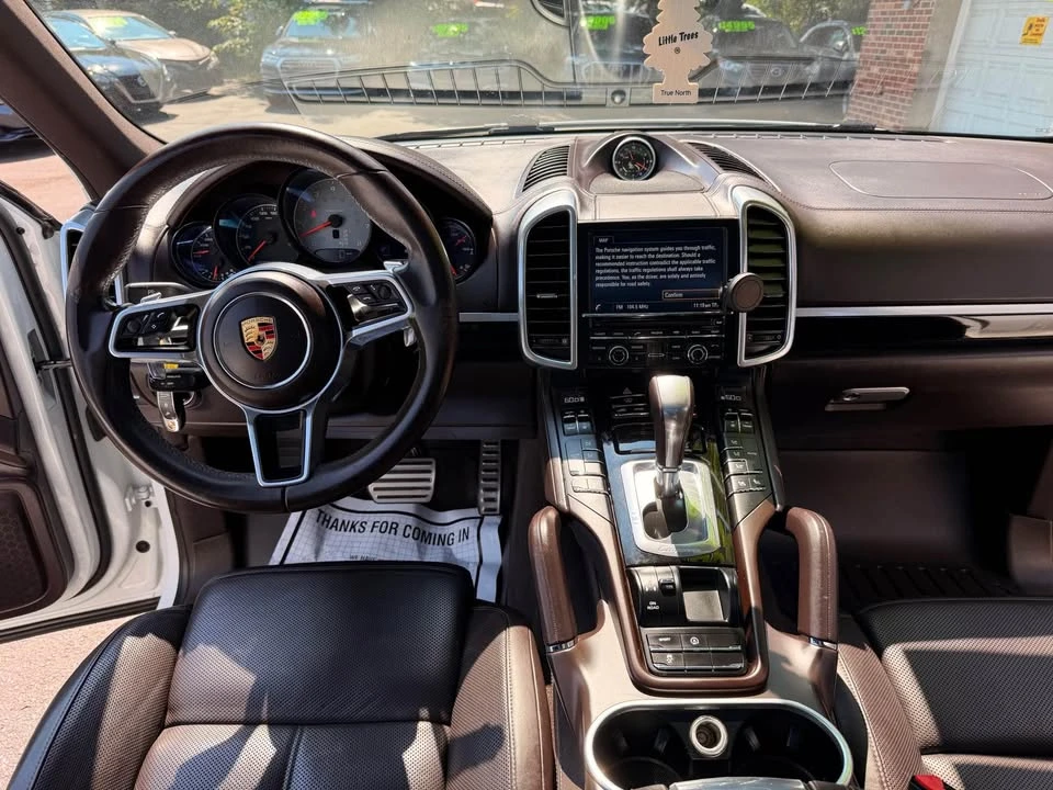 2016 Porsche 958 Cayenne S - Image 12 of 19