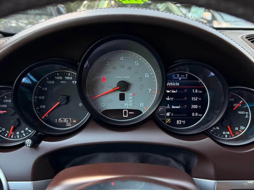 2016 Porsche 958 Cayenne S - Image 17 of 19