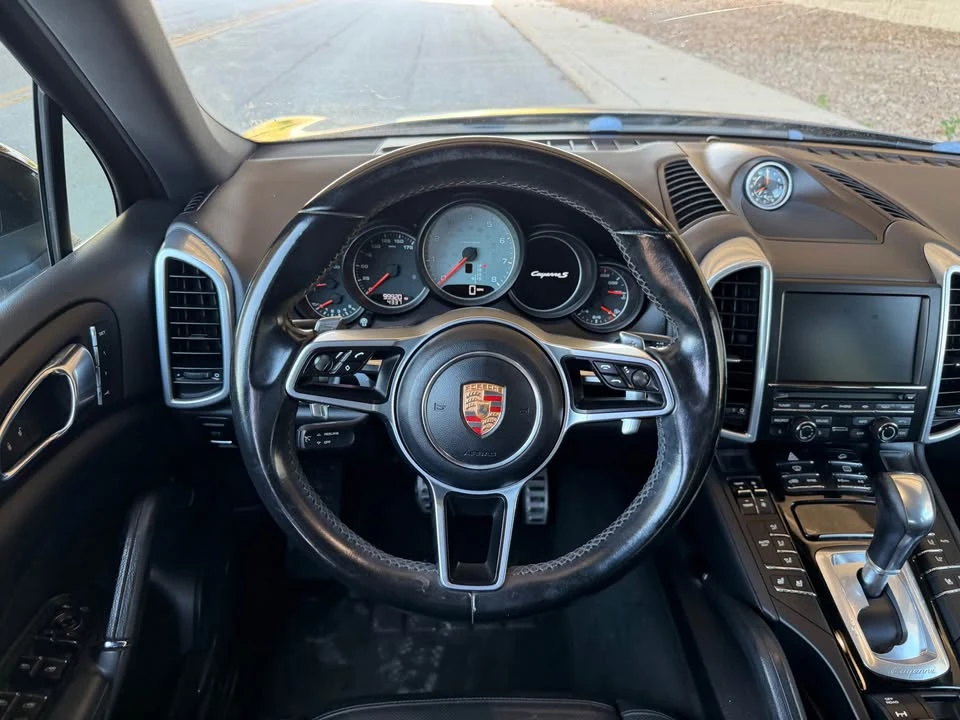 2016 Porsche 958 Cayenne S - Image 14 of 15