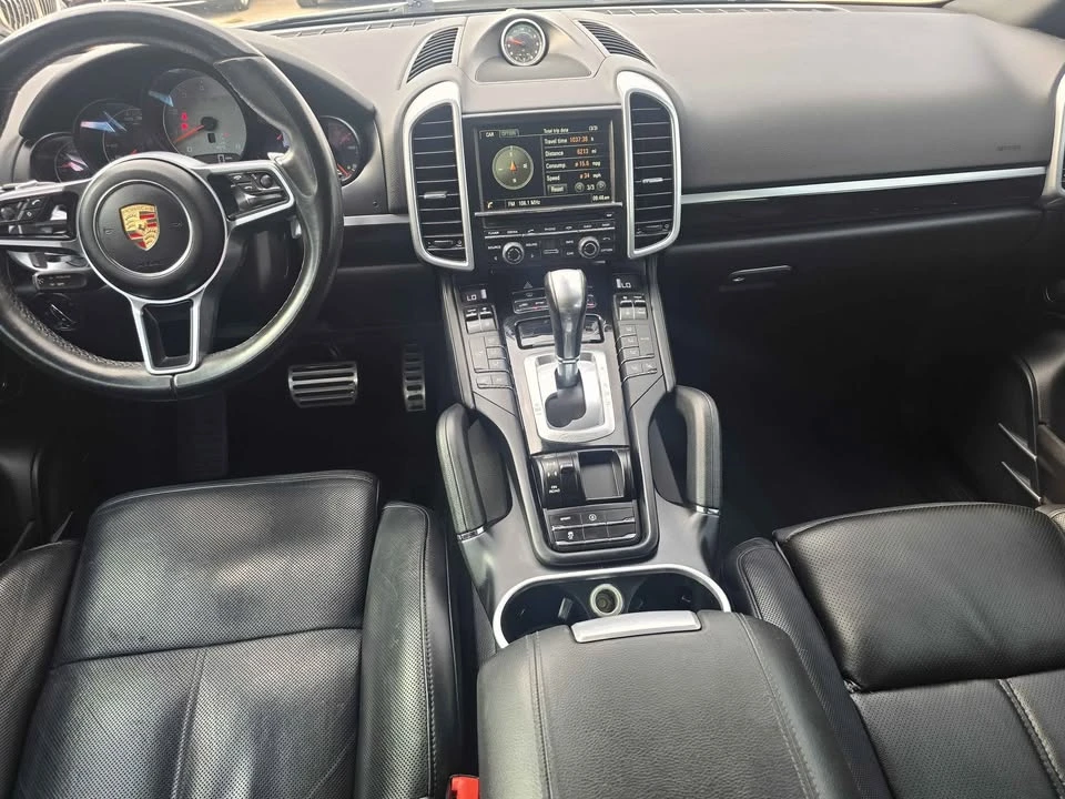 2016 Porsche 958 Cayenne S - Image 11 of 13