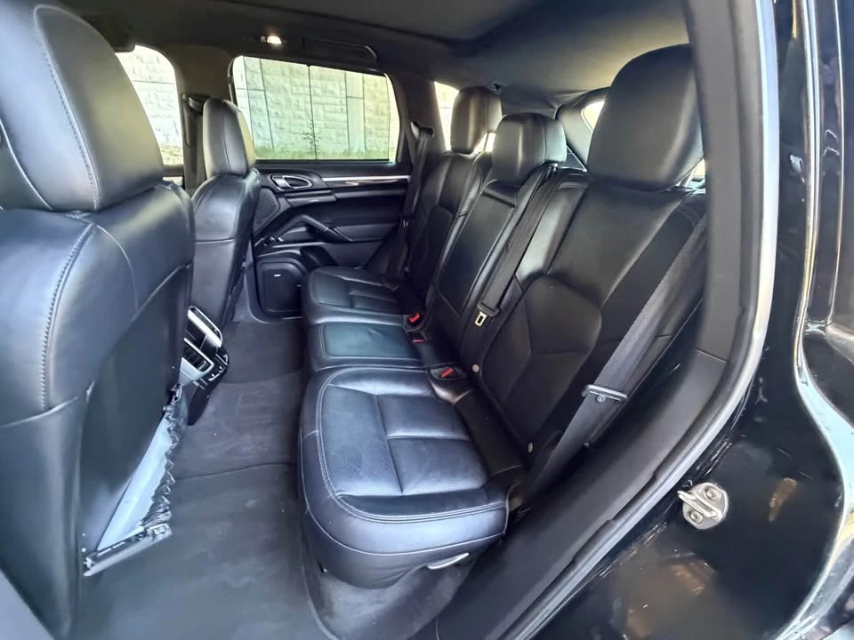 2016 Porsche 958 Cayenne S - Image 11 of 15