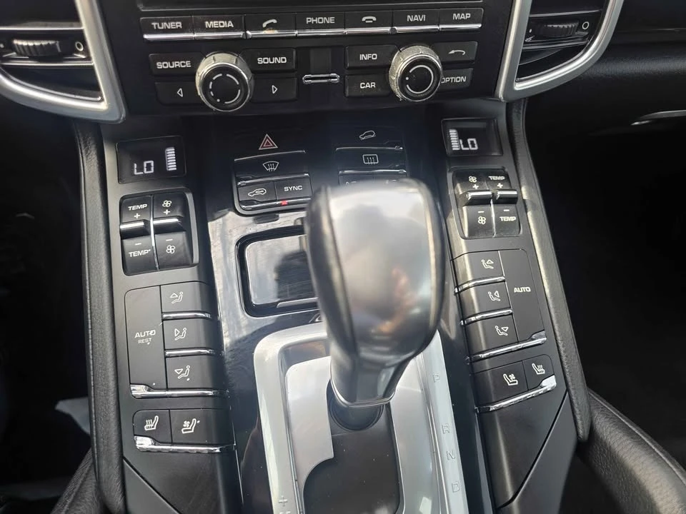 2016 Porsche 958 Cayenne S - Image 13 of 13