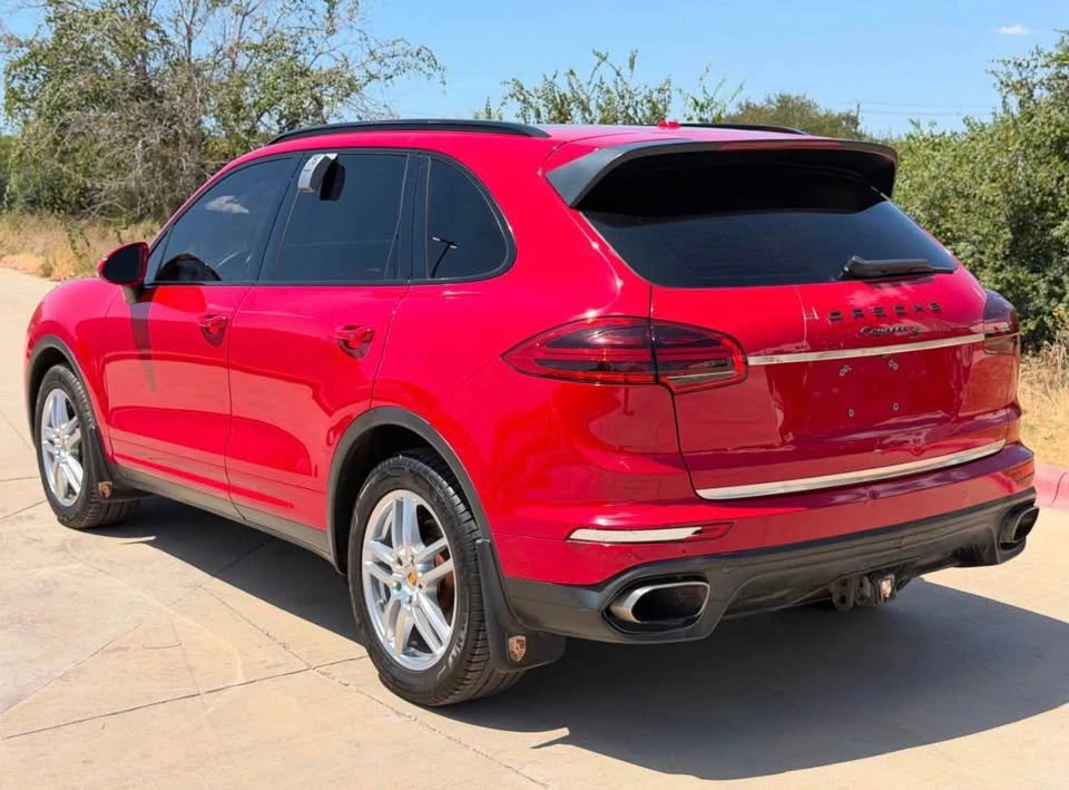 2016 Porsche 958 Cayenne S - Image 19 of 20