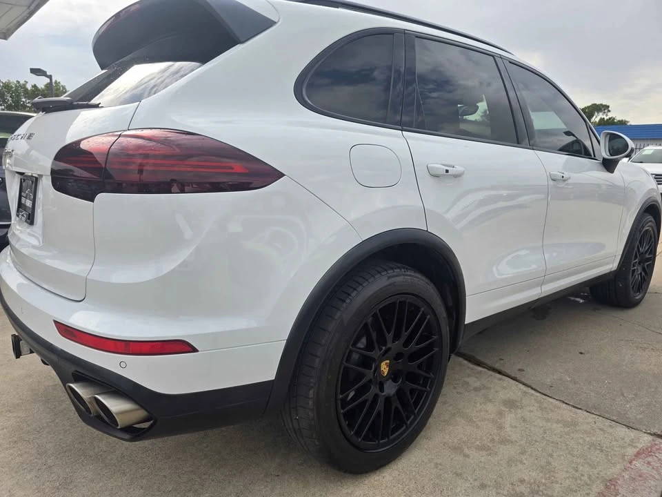 2016 Porsche 958 Cayenne S - Image 6 of 13