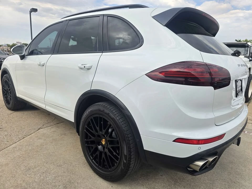 2016 Porsche 958 Cayenne S - Image 5 of 13
