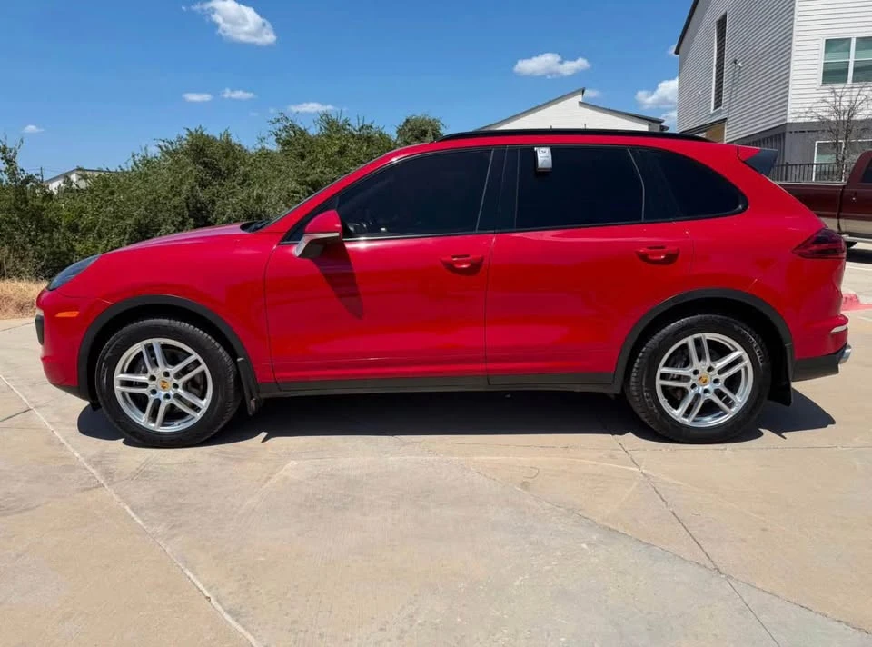 2016 Porsche 958 Cayenne S - Image 16 of 20