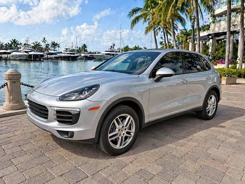 2016 Porsche Cayenne S Sport Utility 4D