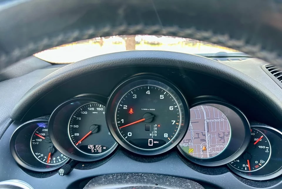2016 Porsche 958 Cayenne S - Image 19 of 20