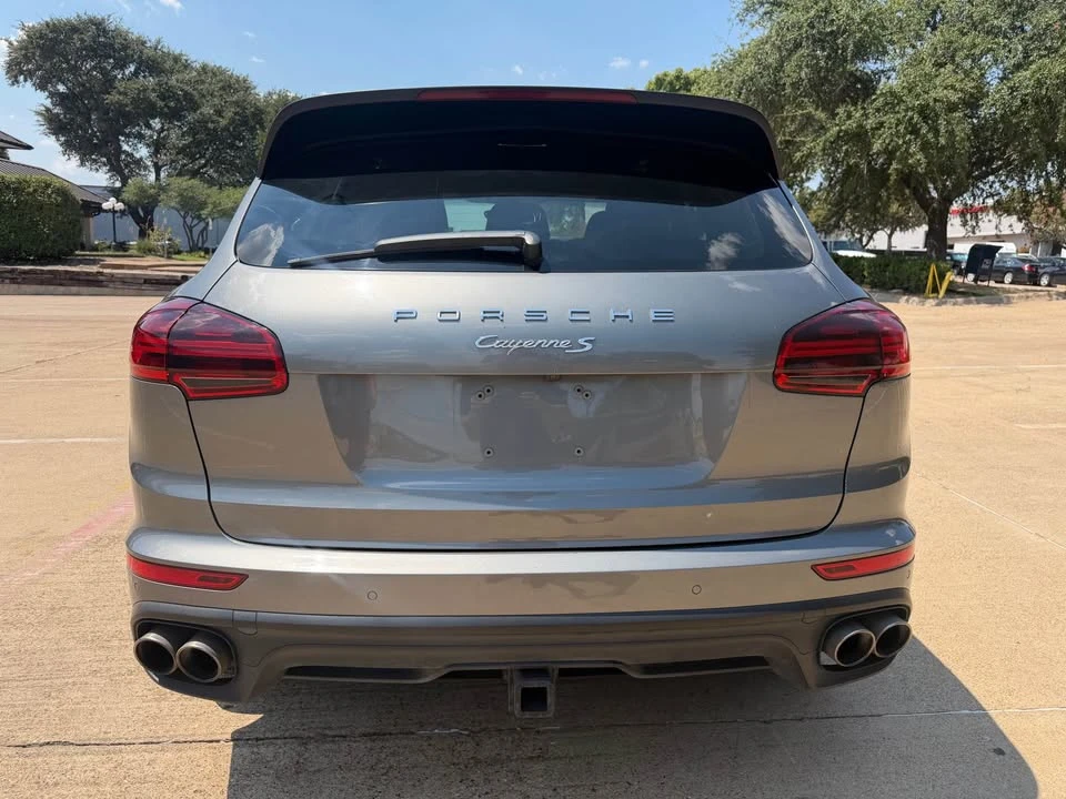 2016 Porsche 958 Cayenne S - Image 5 of 13