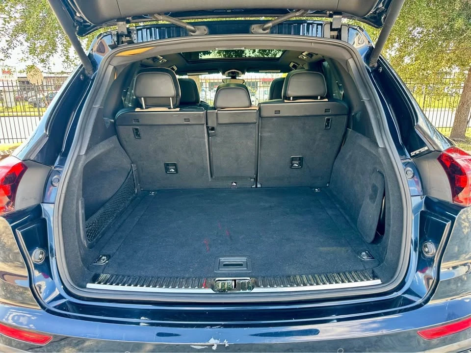 2016 Porsche 958 Cayenne S - Image 13 of 20