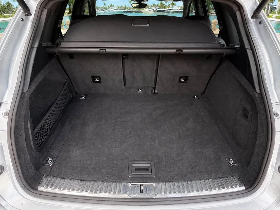 2016 Porsche 958 Cayenne S - Image 18 of 19