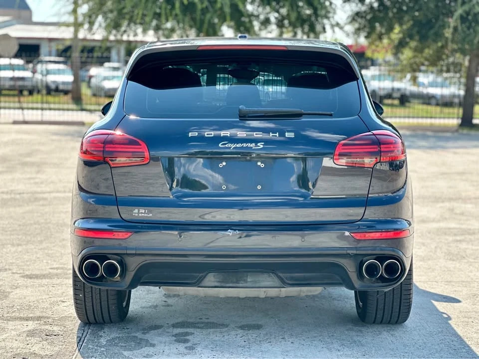 2016 Porsche 958 Cayenne S - Image 6 of 20