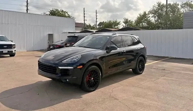 2016 Porsche Cayenne S Sport Utility 4D
