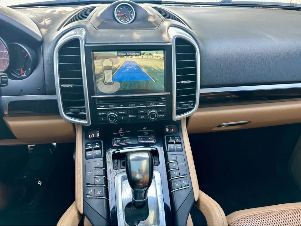 2016 Porsche 958 Cayenne S - Image 20 of 20