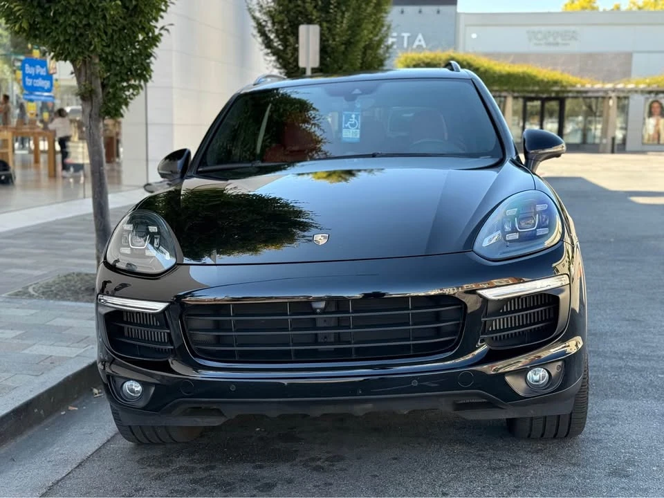 2016 Porsche 958 Cayenne S - Image 9 of 20