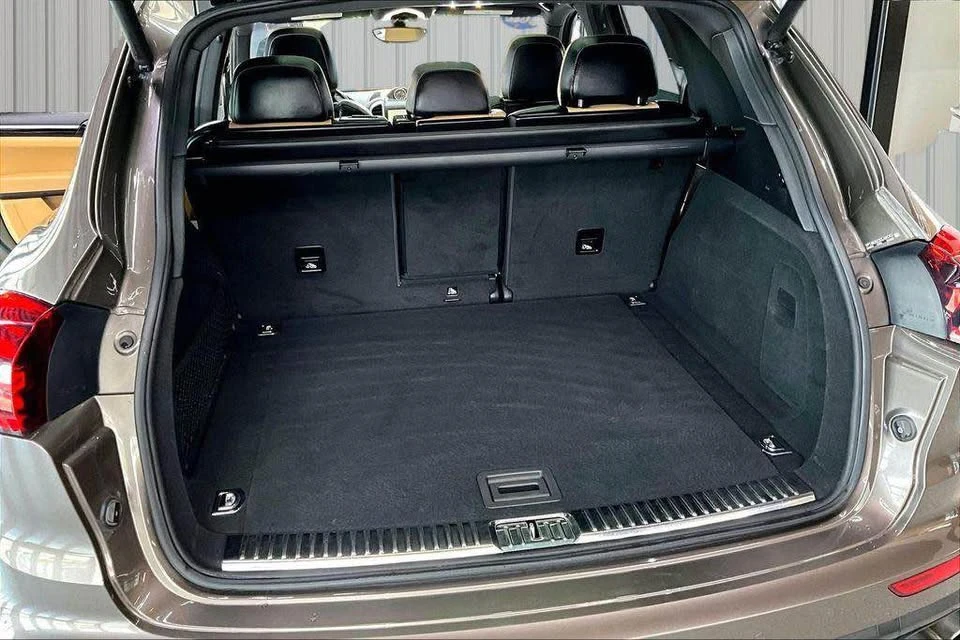 2016 Porsche 958 Cayenne S - Image 14 of 14
