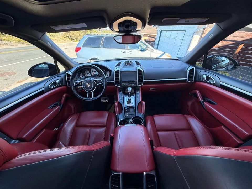 2016 Porsche 958 Cayenne S - Image 14 of 20