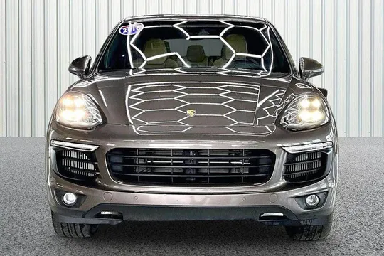 2016 Porsche Cayenne S Sport Utility 4D
