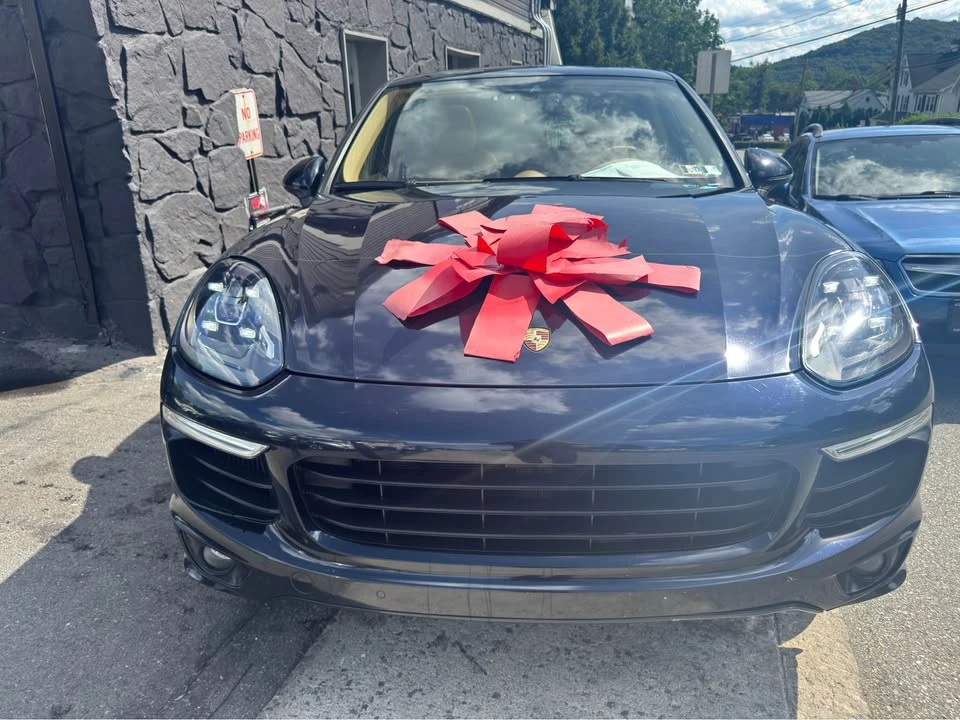 2016 Porsche 958 Cayenne S - Image 3 of 12