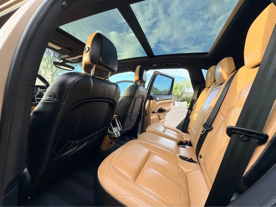 2016 Porsche 958 Cayenne S - Image 12 of 20