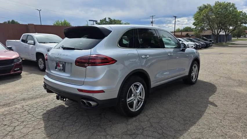 2016 Porsche 958 Cayenne S - Image 11 of 13