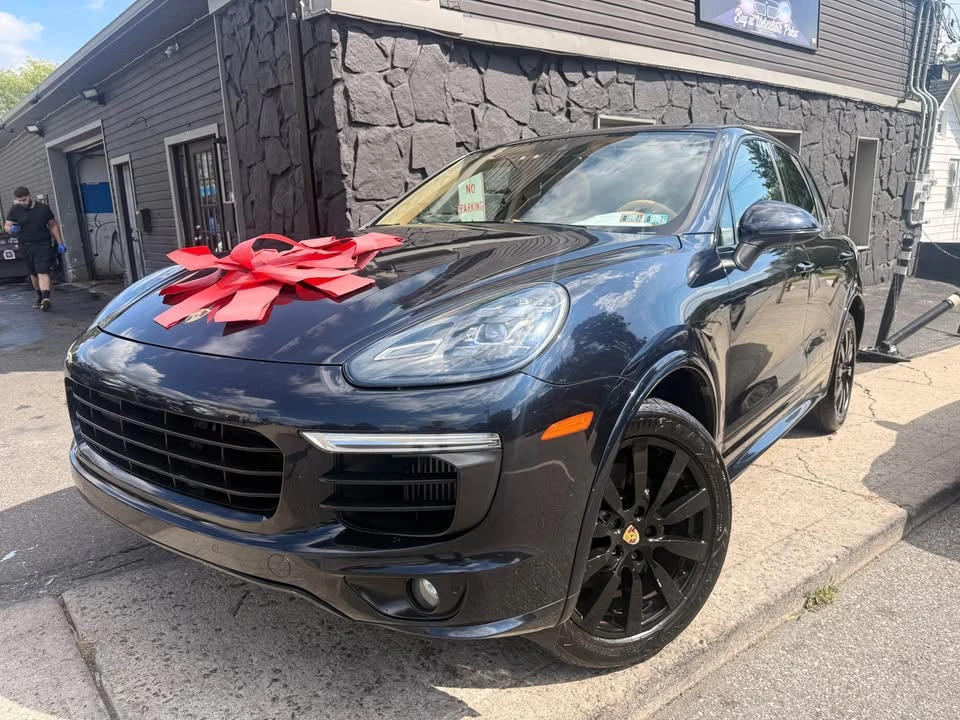 2016 Porsche 958 Cayenne S - Image 3 of 19