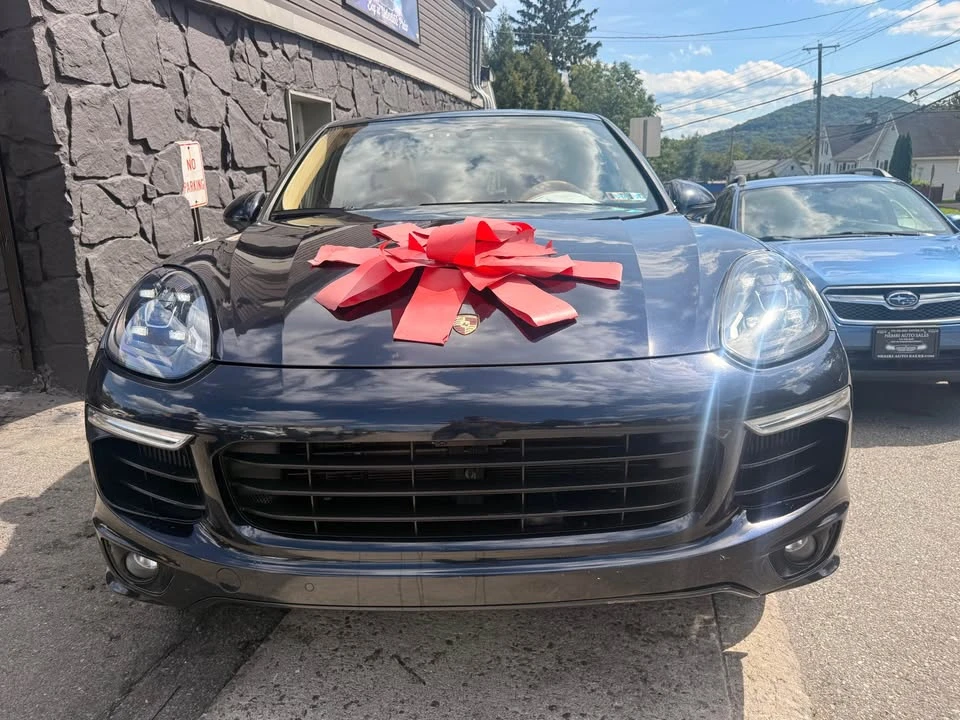 2016 Porsche 958 Cayenne S - Image 2 of 19