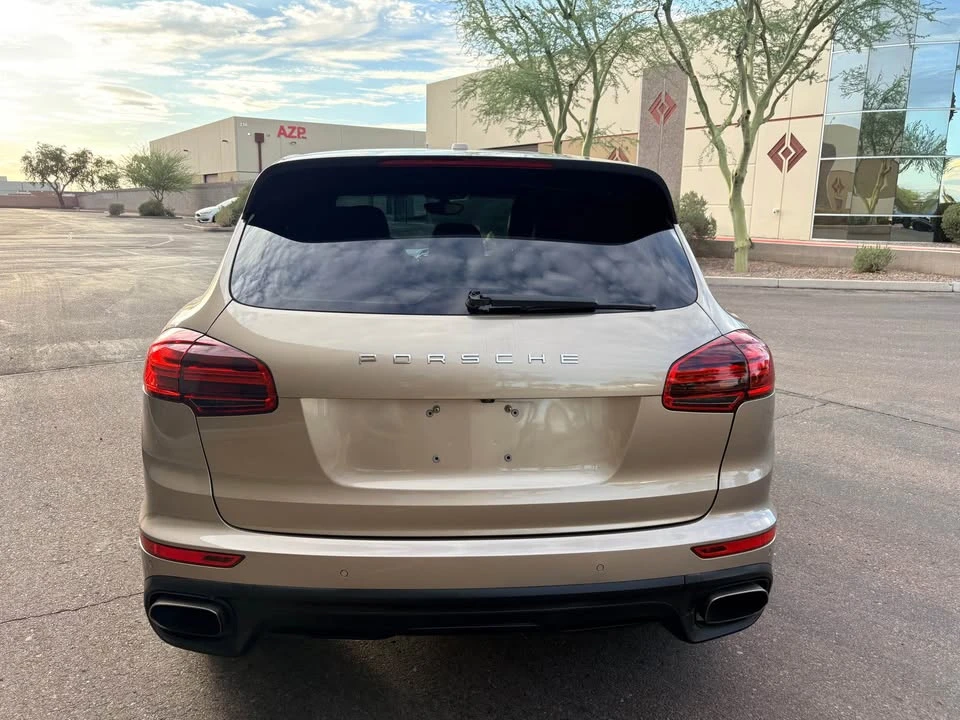 2016 Porsche 958 Cayenne S - Image 5 of 20