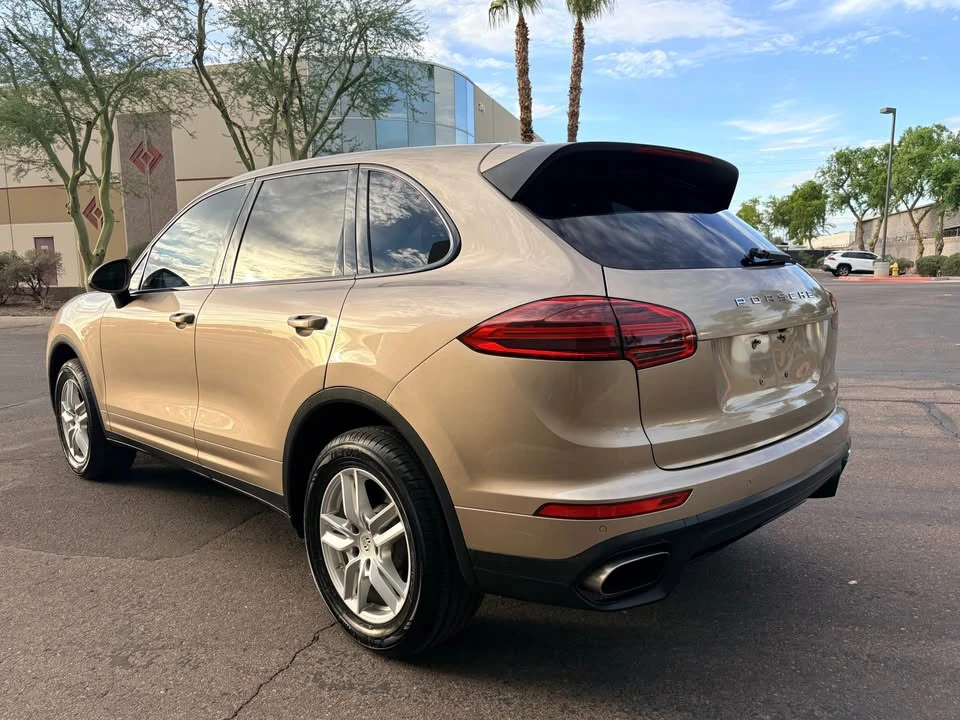 2016 Porsche 958 Cayenne S - Image 6 of 20