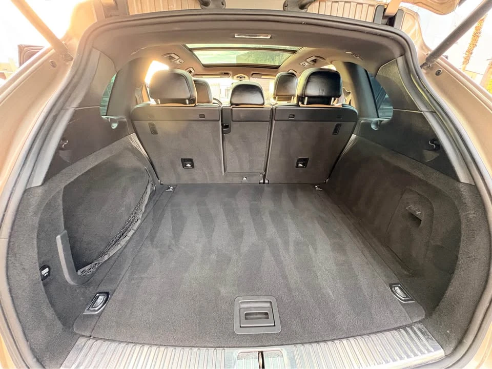 2016 Porsche 958 Cayenne S - Image 14 of 20