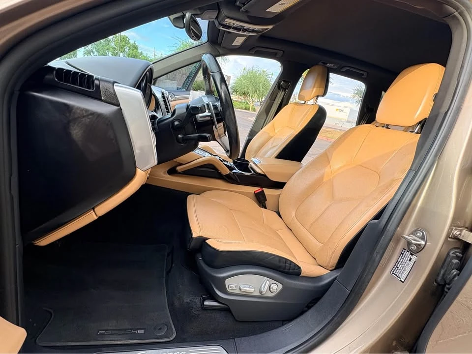 2016 Porsche 958 Cayenne S - Image 8 of 20