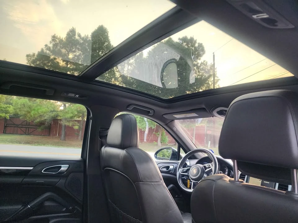 2016 Porsche 958 Cayenne S - Image 17 of 18