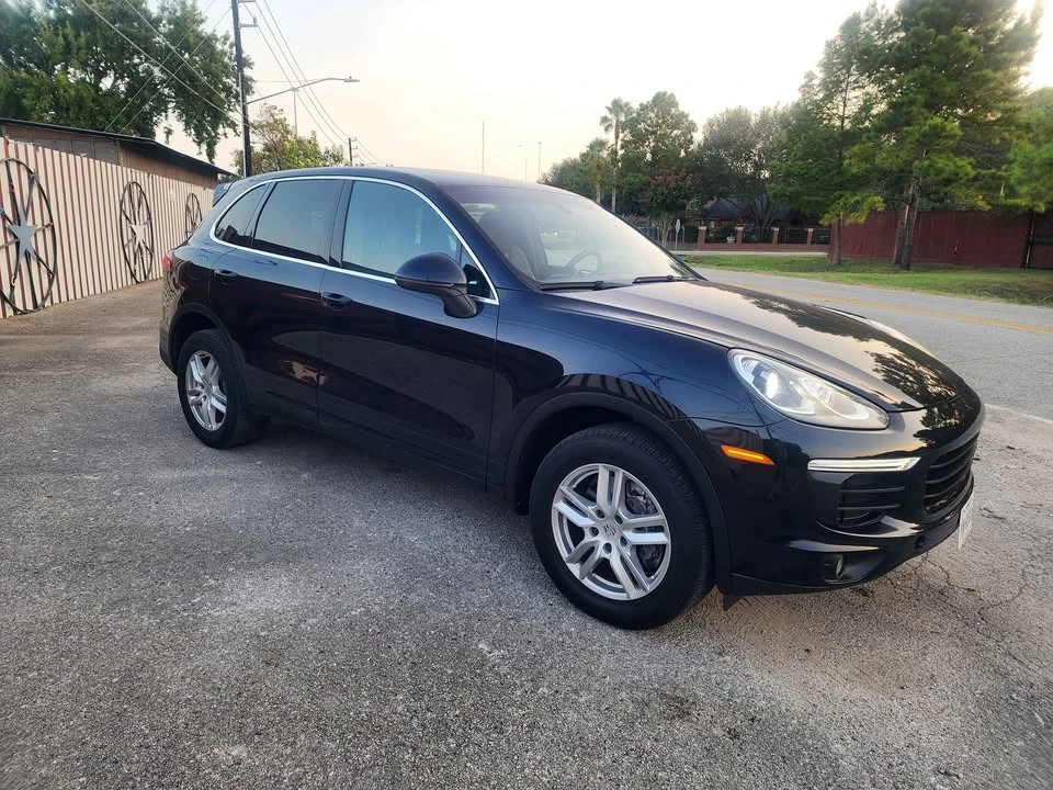 2016 Porsche 958 Cayenne S - Image 4 of 18