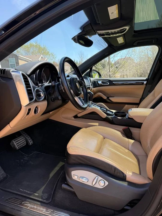 2016 Porsche 958 Cayenne S - Image 17 of 24