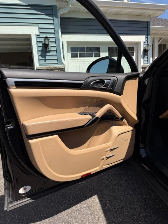 2016 Porsche 958 Cayenne S - Image 18 of 24