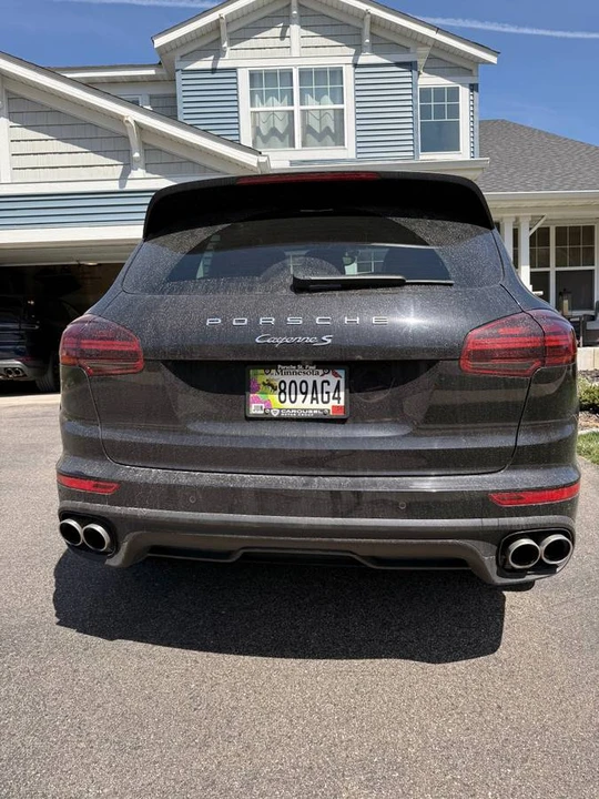 2016 Porsche 958 Cayenne S - Image 2 of 24
