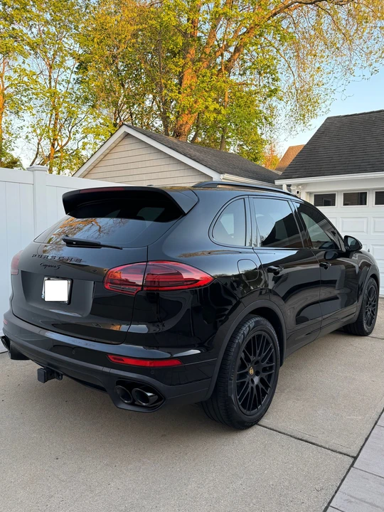 2016 Porsche 958 Cayenne S - Image 8 of 17
