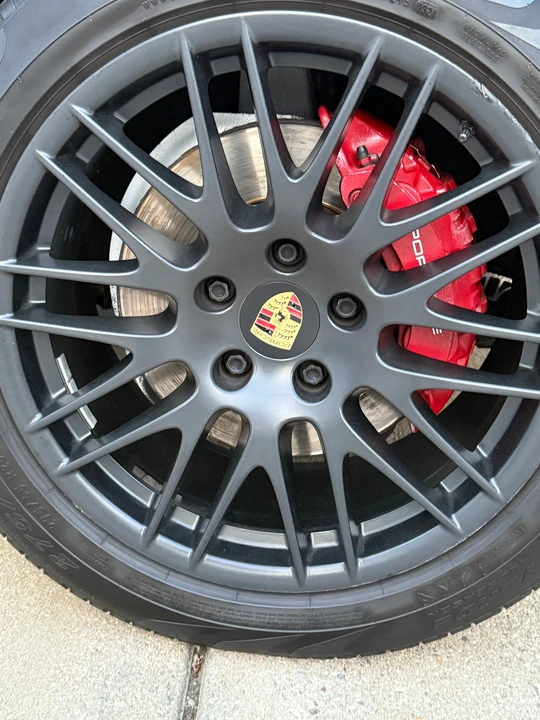 2016 Porsche 958 Cayenne S - Image 13 of 17