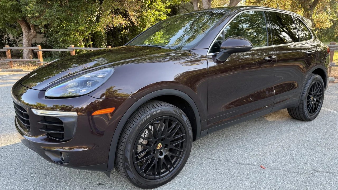 2016 Porsche 958 Cayenne S - Image 15 of 31