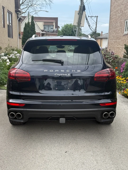 2016 Porsche 958 Cayenne S - Image 8 of 19
