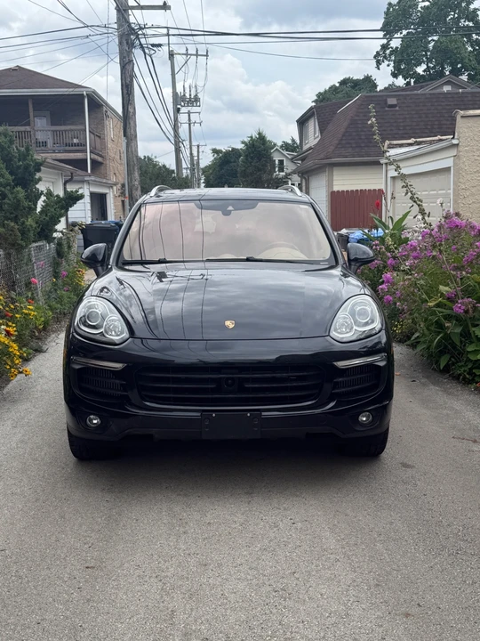 2016 Porsche 958 Cayenne S - Image 2 of 19
