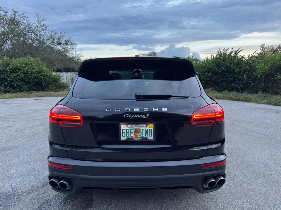2016 Porsche 958 Cayenne S - Image 15 of 31
