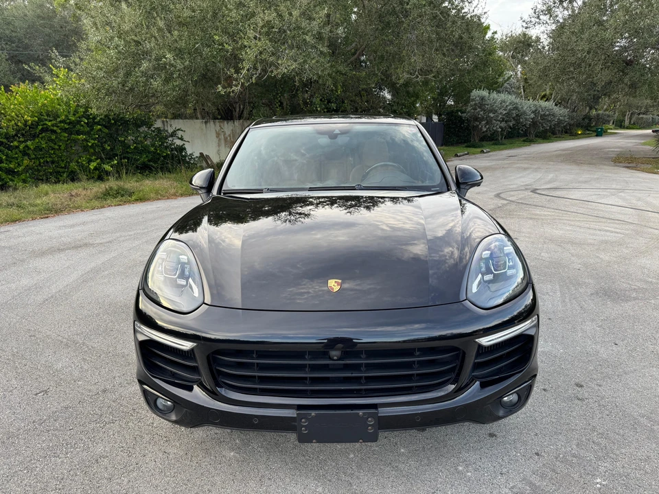 2016 Porsche 958 Cayenne S - Image 7 of 31