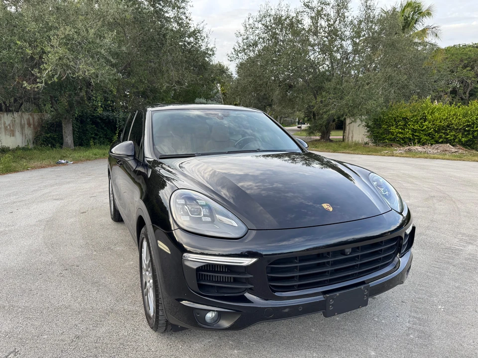2016 Porsche 958 Cayenne S - Image 22 of 31