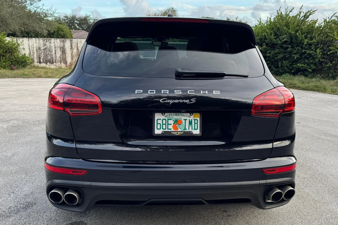 2016 Porsche 958 Cayenne S - Image 5 of 31