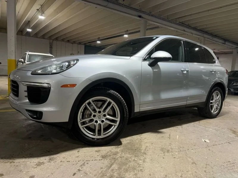 2016 Porsche 958 Cayenne S - Image 2 of 12