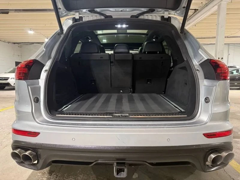 2016 Porsche 958 Cayenne S - Image 7 of 12