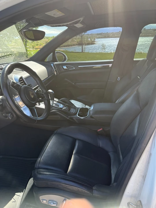 2016 Porsche 958 Cayenne S - Image 7 of 19