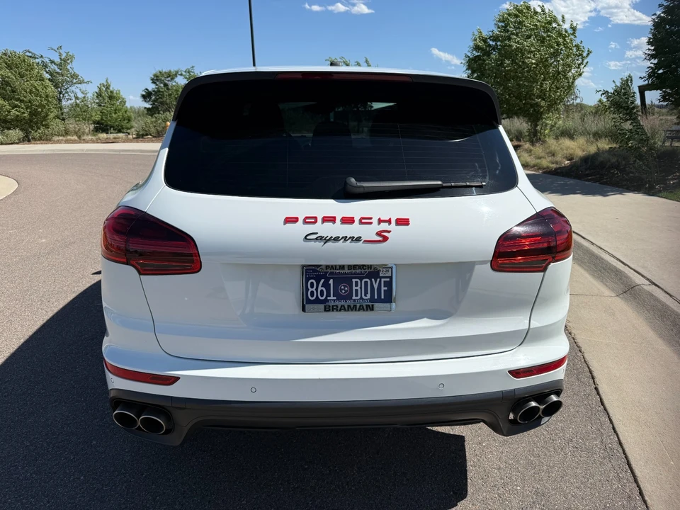 2016 Porsche 958 Cayenne S - Image 3 of 19