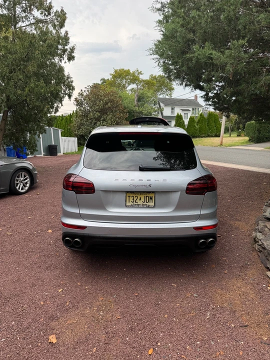 2016 Porsche 958 Cayenne S - Image 8 of 18